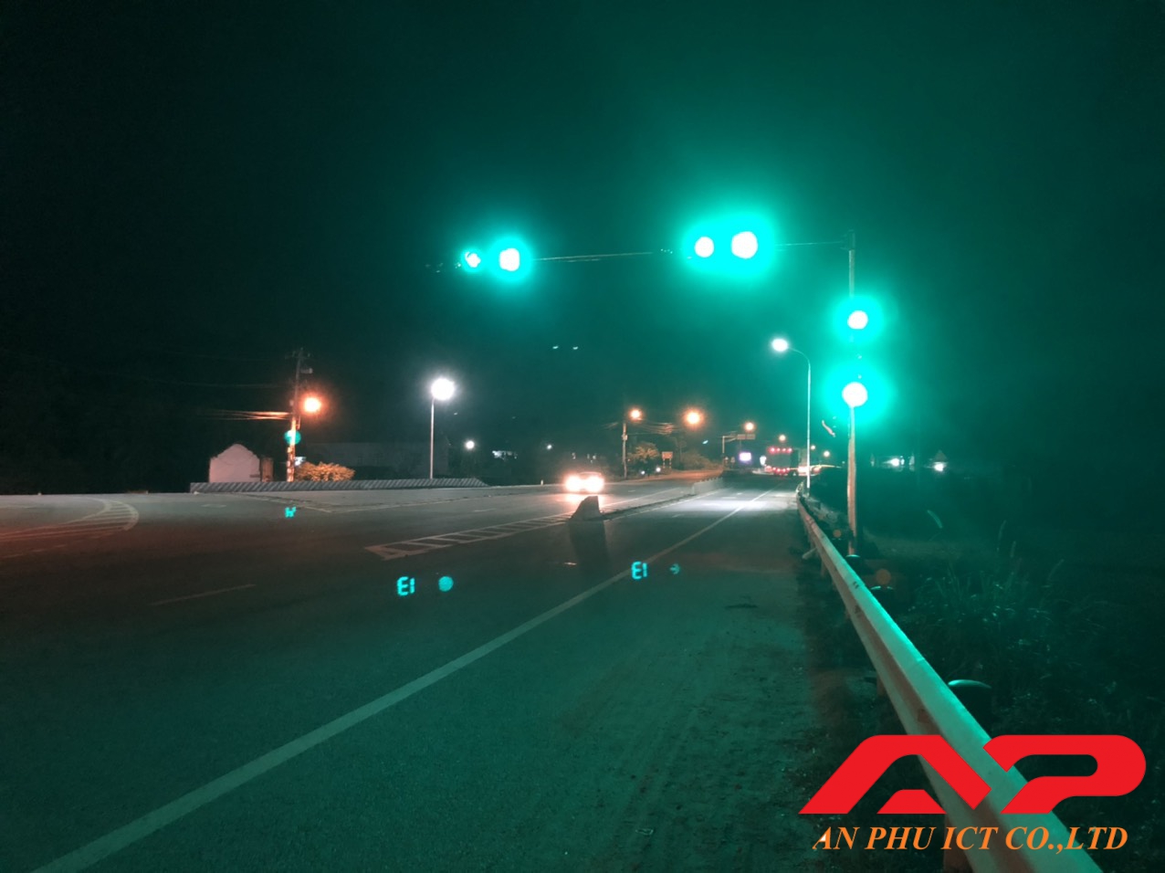 đèn tín hiệu giao thông bình định