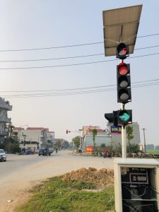 den giao thong nang luong mat troi 2