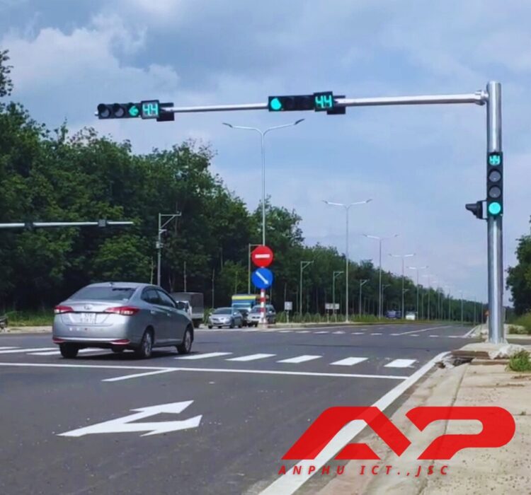 Đèn Tín Hiệu Giao Thông Đếm Lùi Trực Tiếp